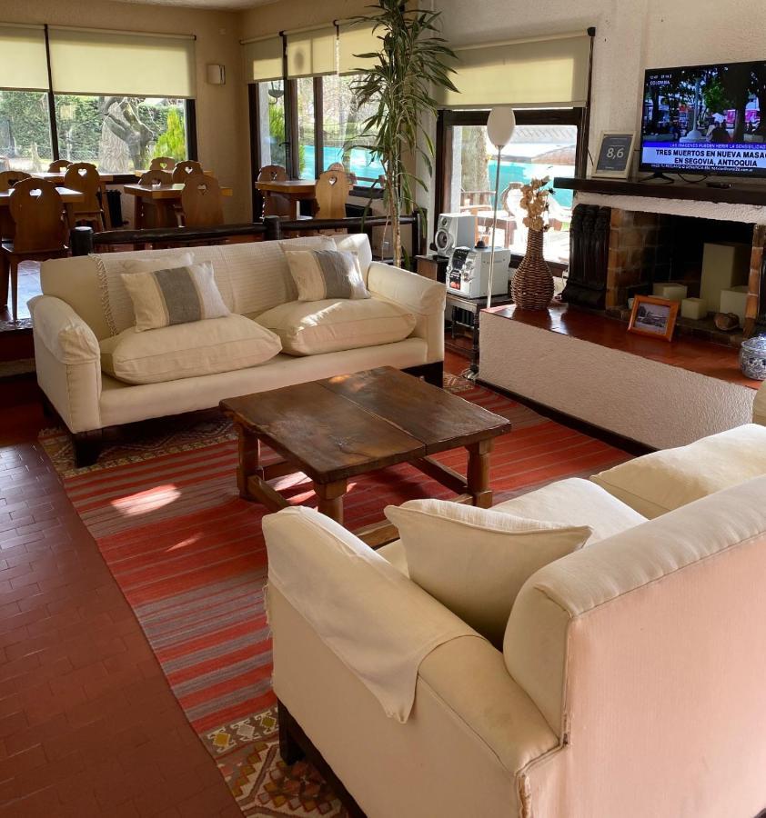 Hosteria Del Prado San Carlos de Bariloche Ngoại thất bức ảnh